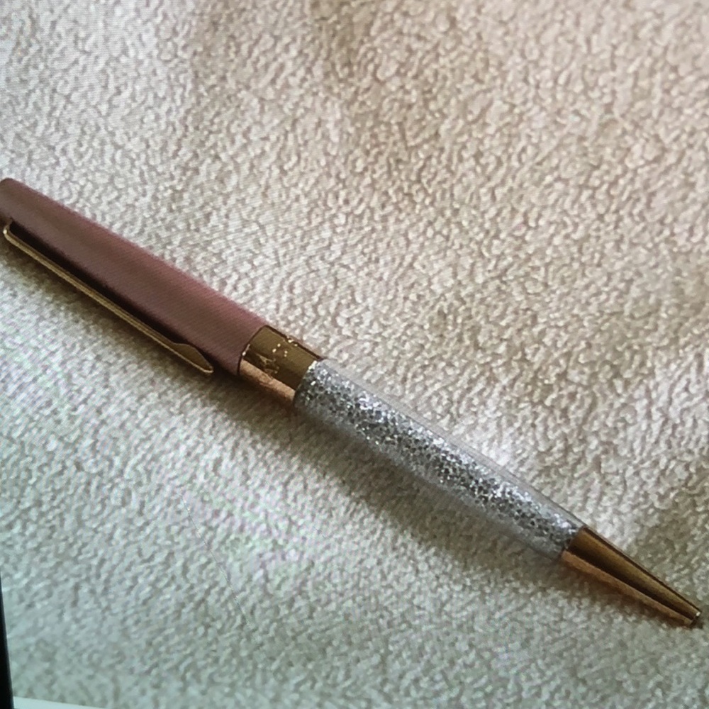 NWOT Swarovski Crystalline Pink Rose Gold Ballpoint Pen